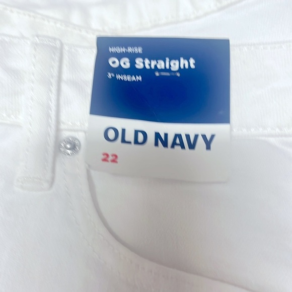 High.Rise OG straight plus size Women's white Shorts - Picture 4 of 5